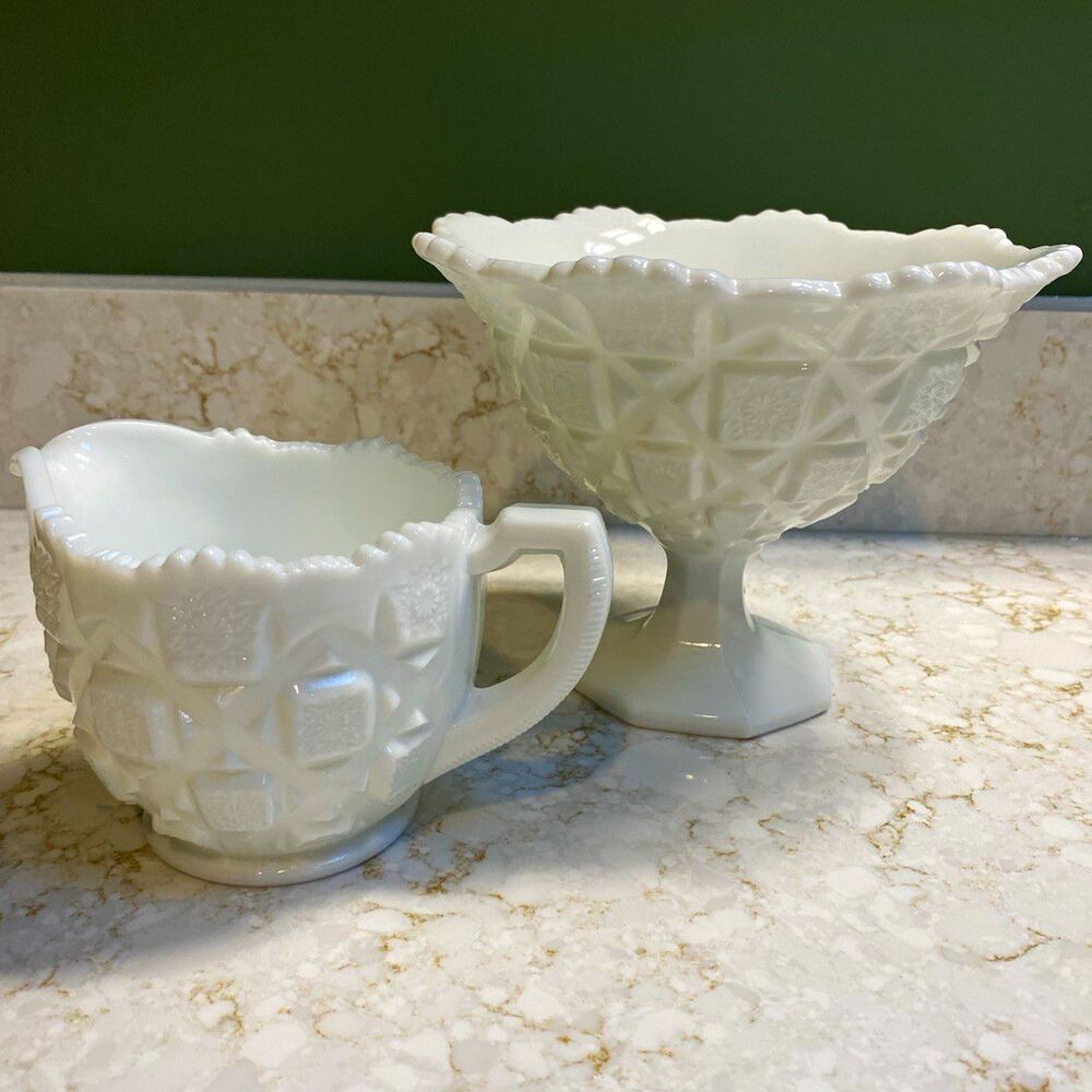 White Milk Glass Starburst Creamer & Pedestal Sugar Bowl Set 2‑Piece Vintage